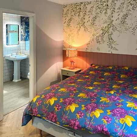 Vakantiehuis Silent Springs Nawton